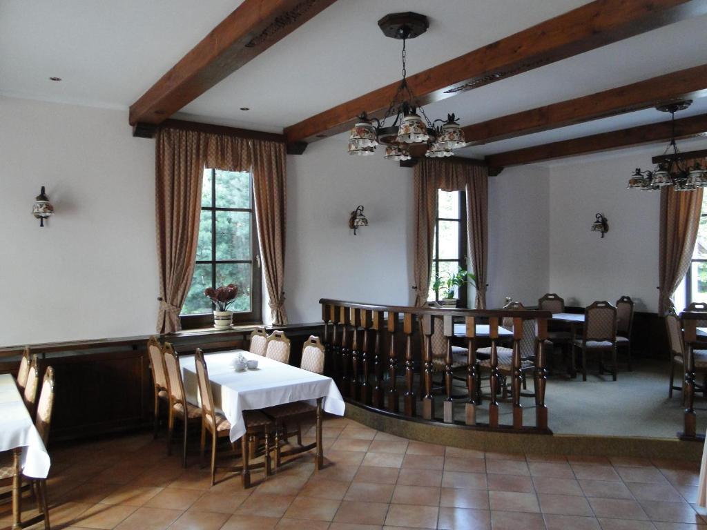 Villa Zerotin Penzion Bed & Breakfast Velké Losiny Exteriör bild