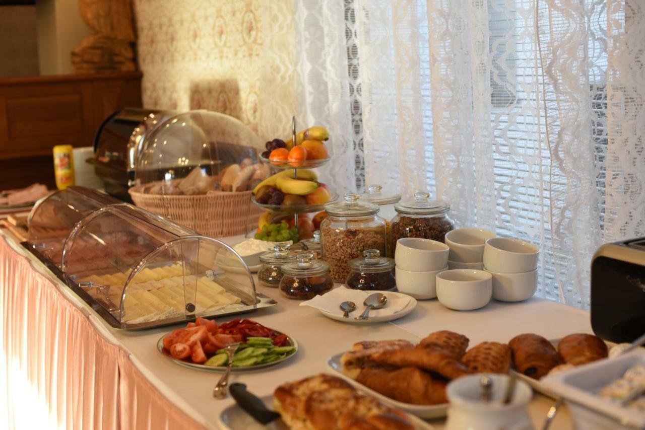 Villa Zerotin Penzion Bed & Breakfast Velké Losiny Exteriör bild